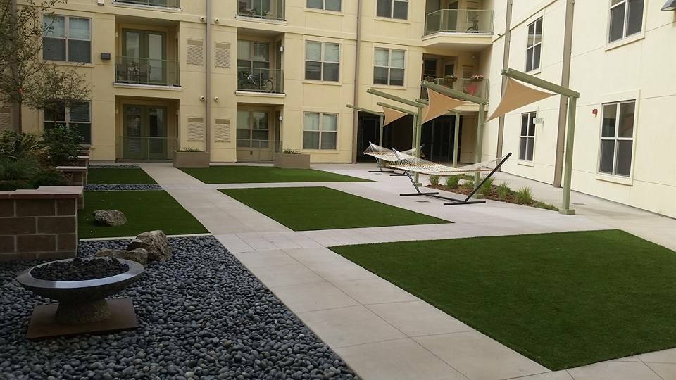 artificial turf 143