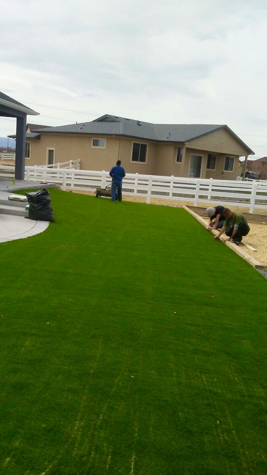 artificial turf 18